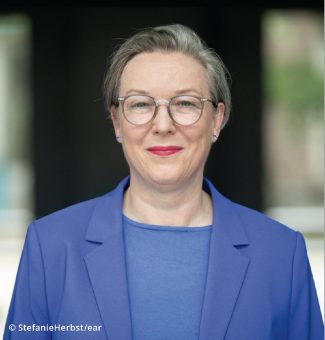 Die stiftung elektro-altgeräte register (stiftung ear) baut Unternehmenskommunikation aus