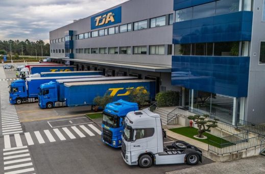 Ford Trucks und TJA bauen Partnerschaft aus: 115 neue Ford F-MAX für die internationale Transportflotte