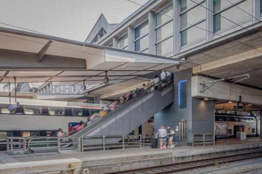 KONE wartet 700 Aufzüge und Rolltreppen der SBB mit einem konsequent digitalisierten Serviceansatz