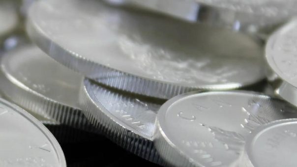 Silberpreis vor der nächsten Richtungsentscheidung: Gelingt jetzt der Ausbruch über 60 US-Dollar?