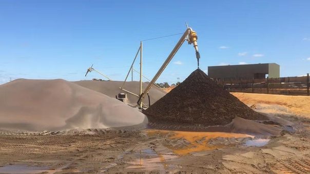 McLaren Minerals bestätigt mächtige Titanmineralisierung von der Oberfläche bis in 21 Meter Tiefe