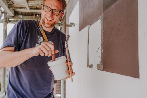 Kunstprojekt „AllerHand“ wächst weiter: Vierte Fassadenarbeit kann durch Crowdfunding realisiert werden