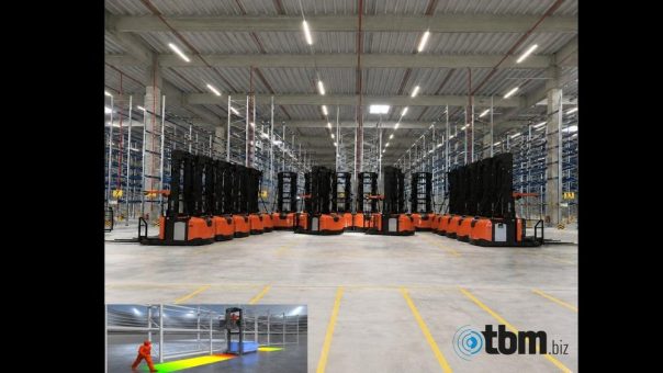 Großprojekt bei Amazon: tbm hightech control GmbH rüstet 50 Toyota-Hochregalstapler mit PPS High Performance aus