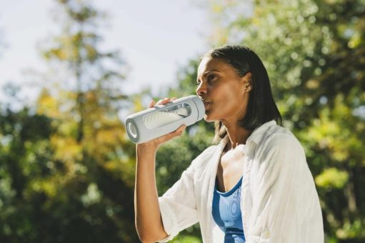 Schluss mit Einwegplastik: LifeStraw Go Glass 600ml bringt gefiltertes Trinkwasser aus der Glasflasche