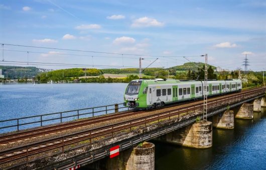 Zukunftsfähiger Nahverkehr: TÜV Rheinland begleitet Neubau moderner S Bahn-Züge für Rhein-Ruhr