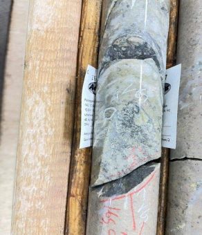 Antimony Resources Corp. (CSE: ATMY) (OTCQB: ATMYF) (FWB: K8J0) findet bei Bohrungen in der Central Zone auf Bald Hill sichtbares Gold: 285 Gramm pro Tonne (g/t) unter Anwendung eines tragbaren XRF-Geräts