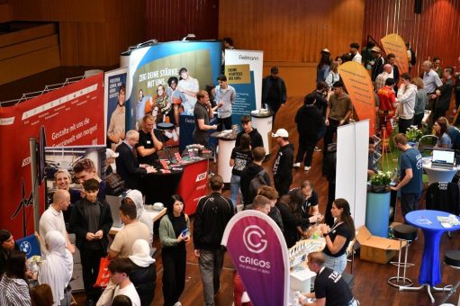 Ausbildungsplatz-Messe „Zukunft zum Anfassen“