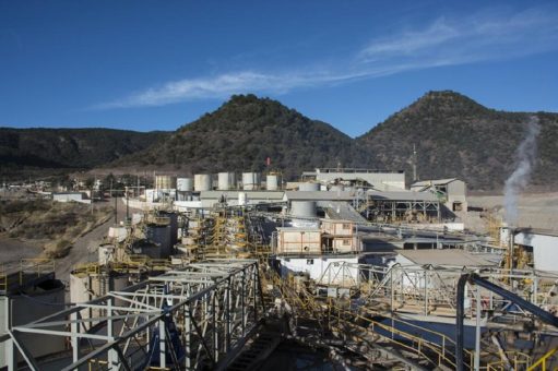 Im Fokus: Gold und Silber – zwei Rohstoffproduzenten mit Wachstumsperspektiven