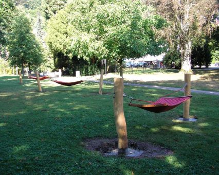 Hängematten im Kurpark wieder einsatzbereit
