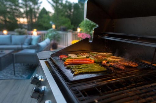 Grillmarkt schrumpft 2025 um drei Prozent – Gasgrills erreichen Indexwert 248, Holzkohlegrills fallen auf 39 gegenüber dem Jahr 2015