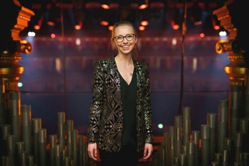 Philharmonie Essen widmet Anna Lapwood Künstlerporträt