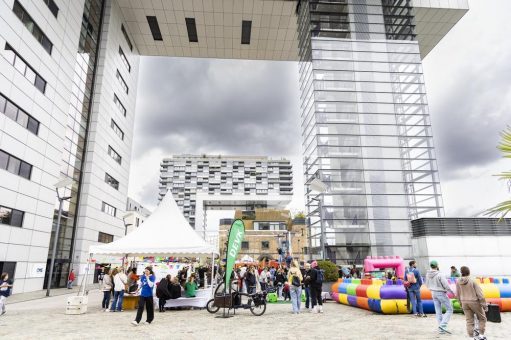 Starke Kinder, starke Zukunft: DEVK beim Weltkindertag in Köln