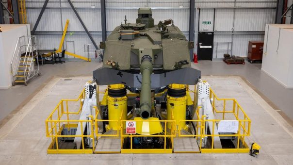 Rheinmetall UK stärkt die Testkapazitäten in Großbritannien mit neuer Schwingungsprüfanlage